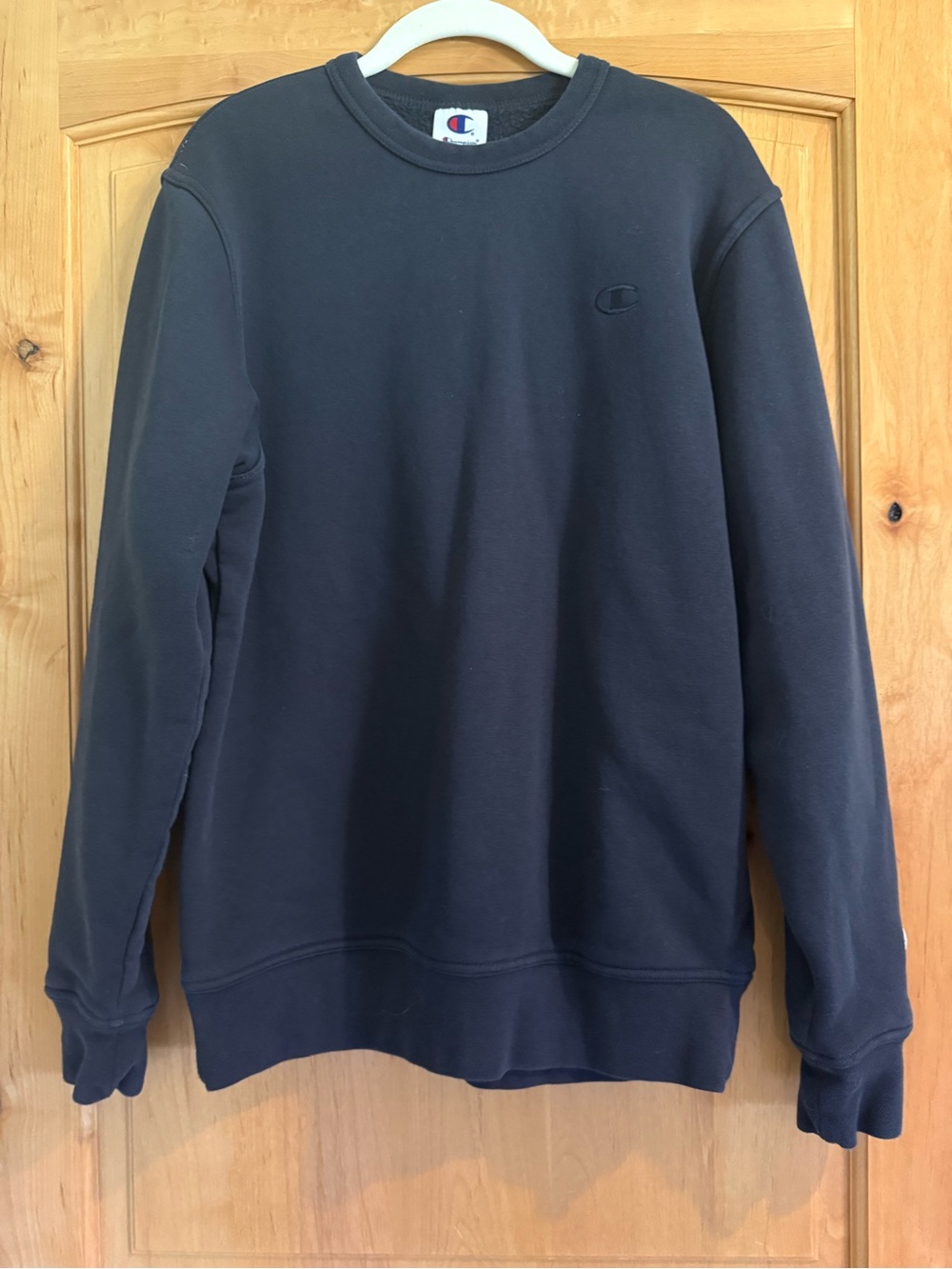 Champion Men's Navy Crewneck Sweatshirt